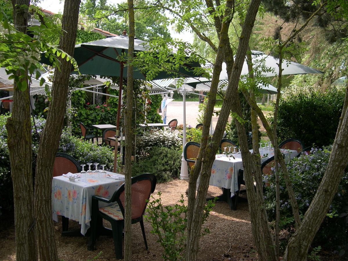 Auberge Du Flambadou Villematier Экстерьер фото