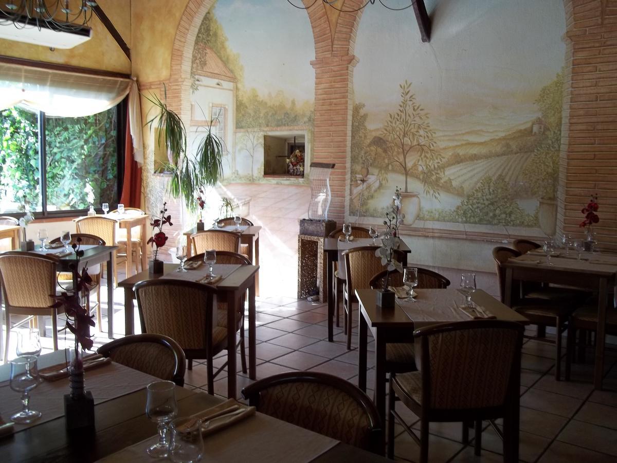 Auberge Du Flambadou Villematier Экстерьер фото